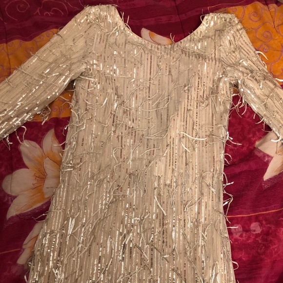 Dress - Picture 1 of 3